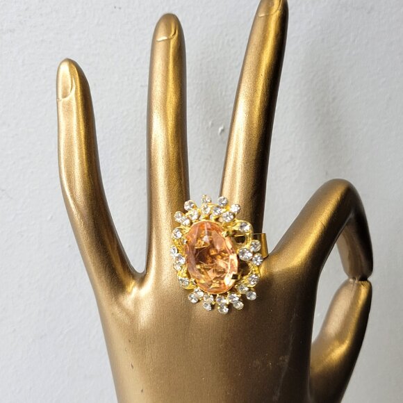 Crystal Fashion Adjustable Ring - Picture 2 of 8